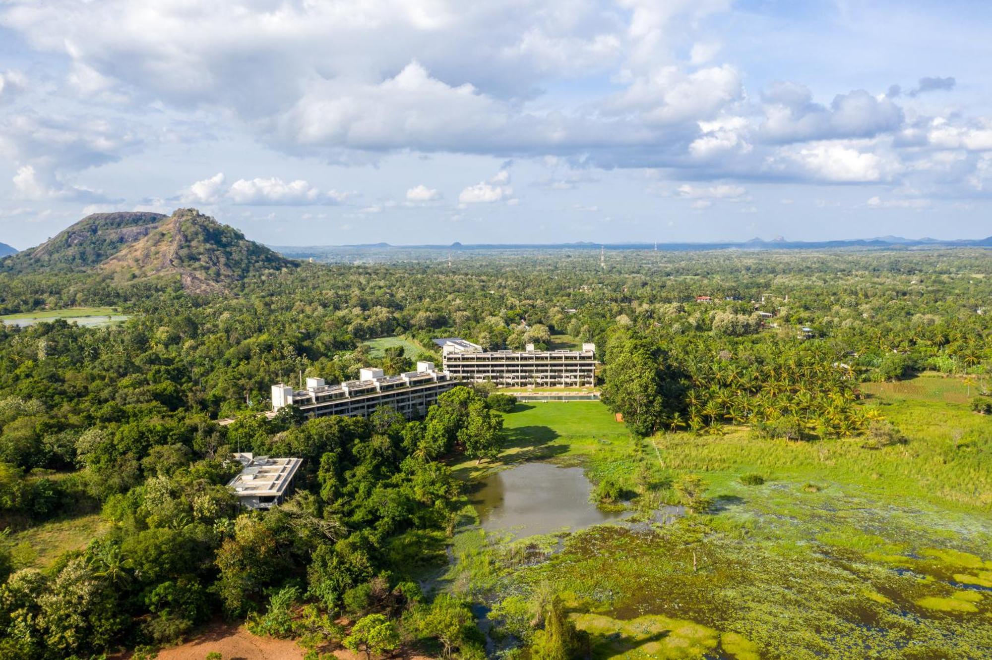 Jetwing Lake Dambulla Extérieur photo